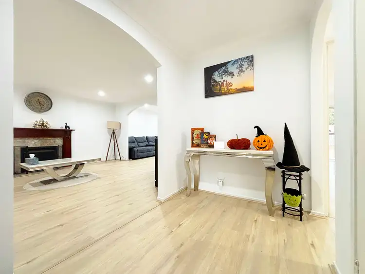Fourth view of Homely house listing, 8 Sieben Street, Wishart QLD 4122
