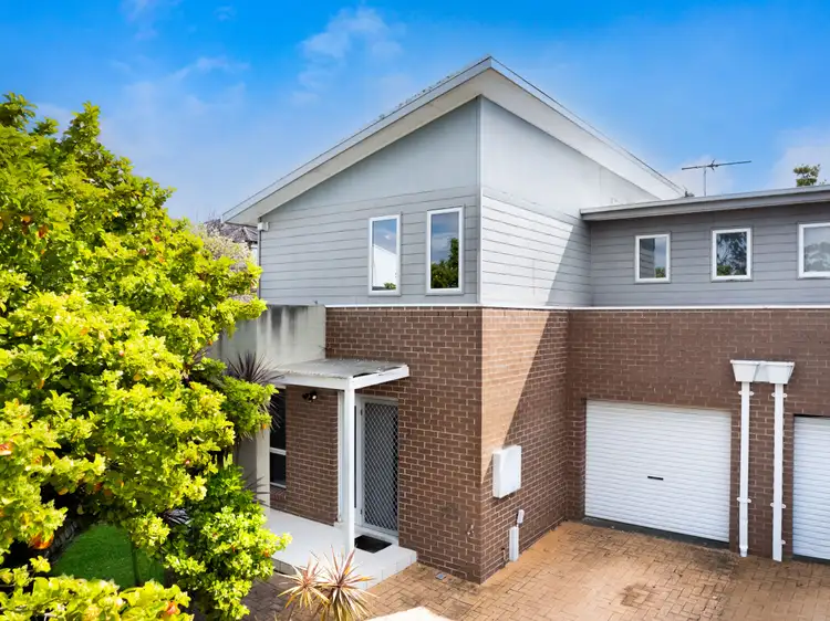 26 St Simon Close, Blair Athol NSW 2560