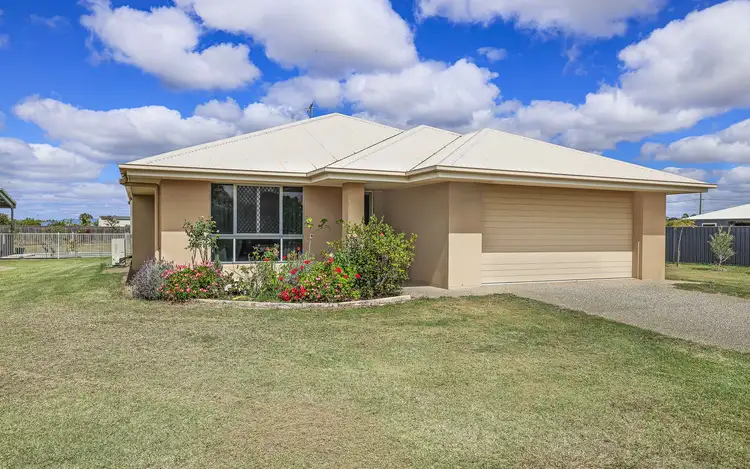 4 Carnarvon Court, Branyan QLD 4670