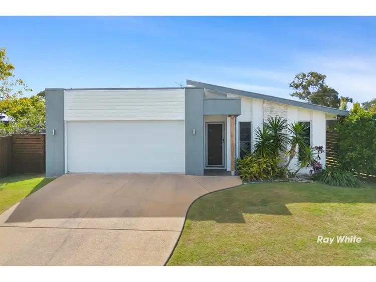 30 Gordon Avenue, Pacific Heights QLD 4703