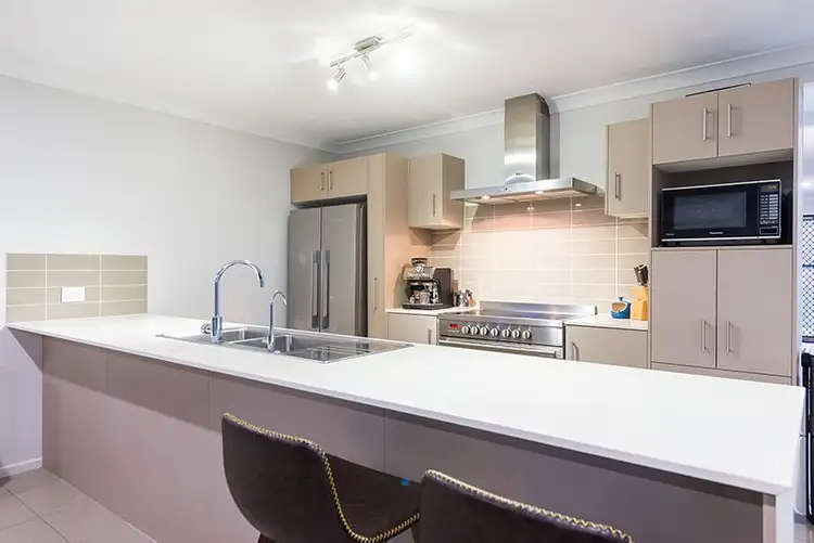 Second view of Homely house listing, 11 Foster Circuit, Hillcrest QLD 4118