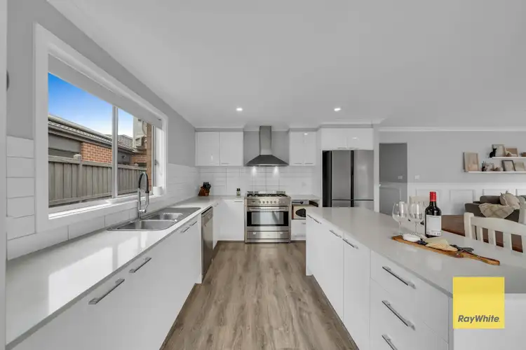 Fifth view of Homely house listing, 7 Inverness Place, Thornhill Park VIC 3335