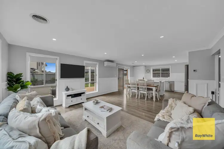 Sixth view of Homely house listing, 7 Inverness Place, Thornhill Park VIC 3335