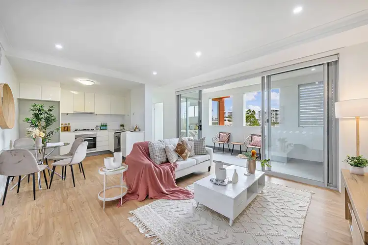 12 Post Office Street