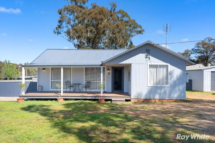 6-8 Bruce Street South, Coolamon NSW 2701