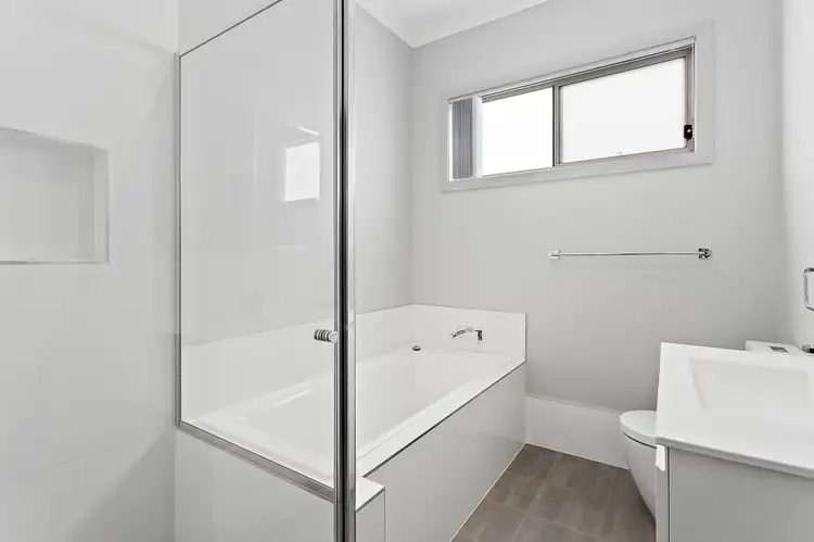 Fourth view of Homely house listing, 2/41 Lake Heights Road, Lake Heights NSW 2502