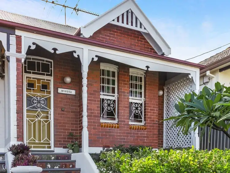 24 Mount Street