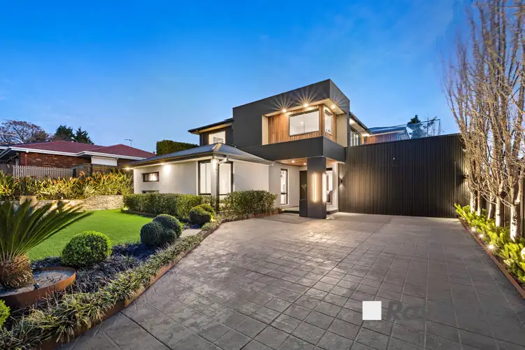 1 Arthur Phillip Drive, Endeavour Hills VIC 3802