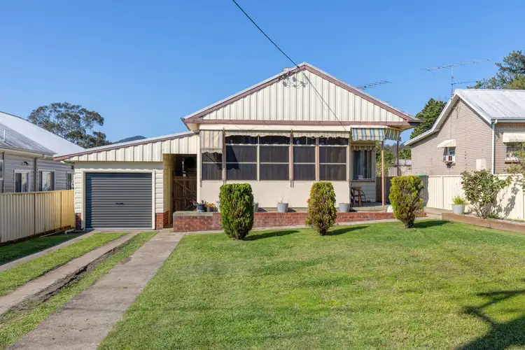 8 King Street, Stroud NSW 2425