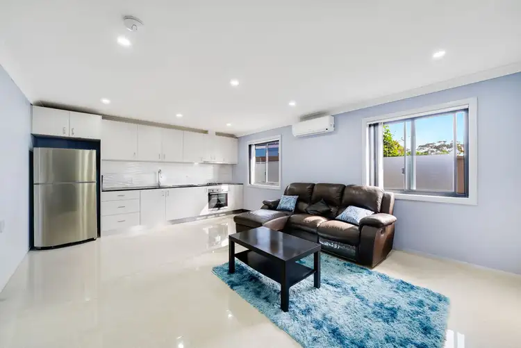 1/61 Dudley Street, Punchbowl NSW 2196