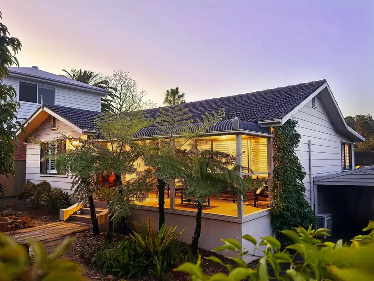22 Roycroft Avenue, Mount Warrigal NSW 2528