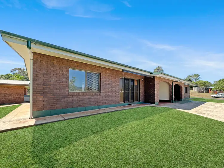 25 Putt Street, Atherton QLD 4883