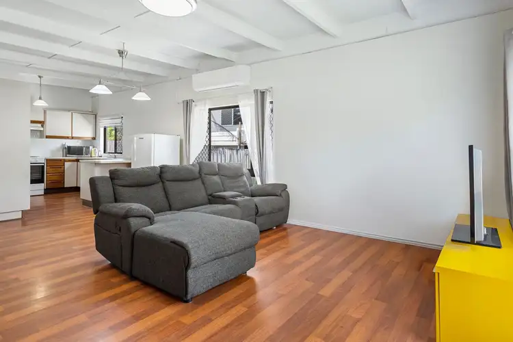 12 Green Road, Regents Park QLD 4118