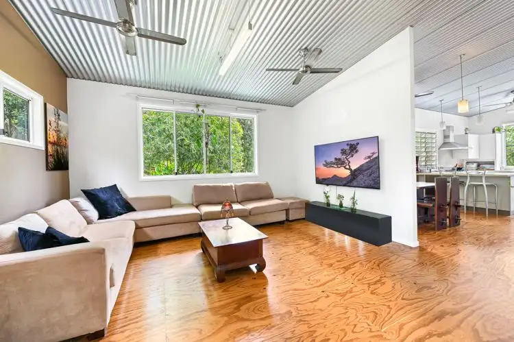 13 Mclean Place, Nambour QLD 4560
