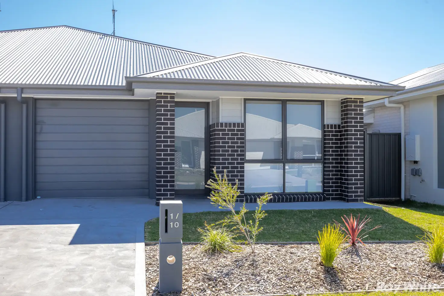 Main view of Homely semi-detached listing, 1/10 Algona Road, Forster NSW 2428