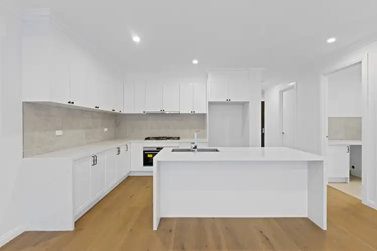 Second view of Homely house listing, 6 Arnold Street, Mount Waverley VIC 3149