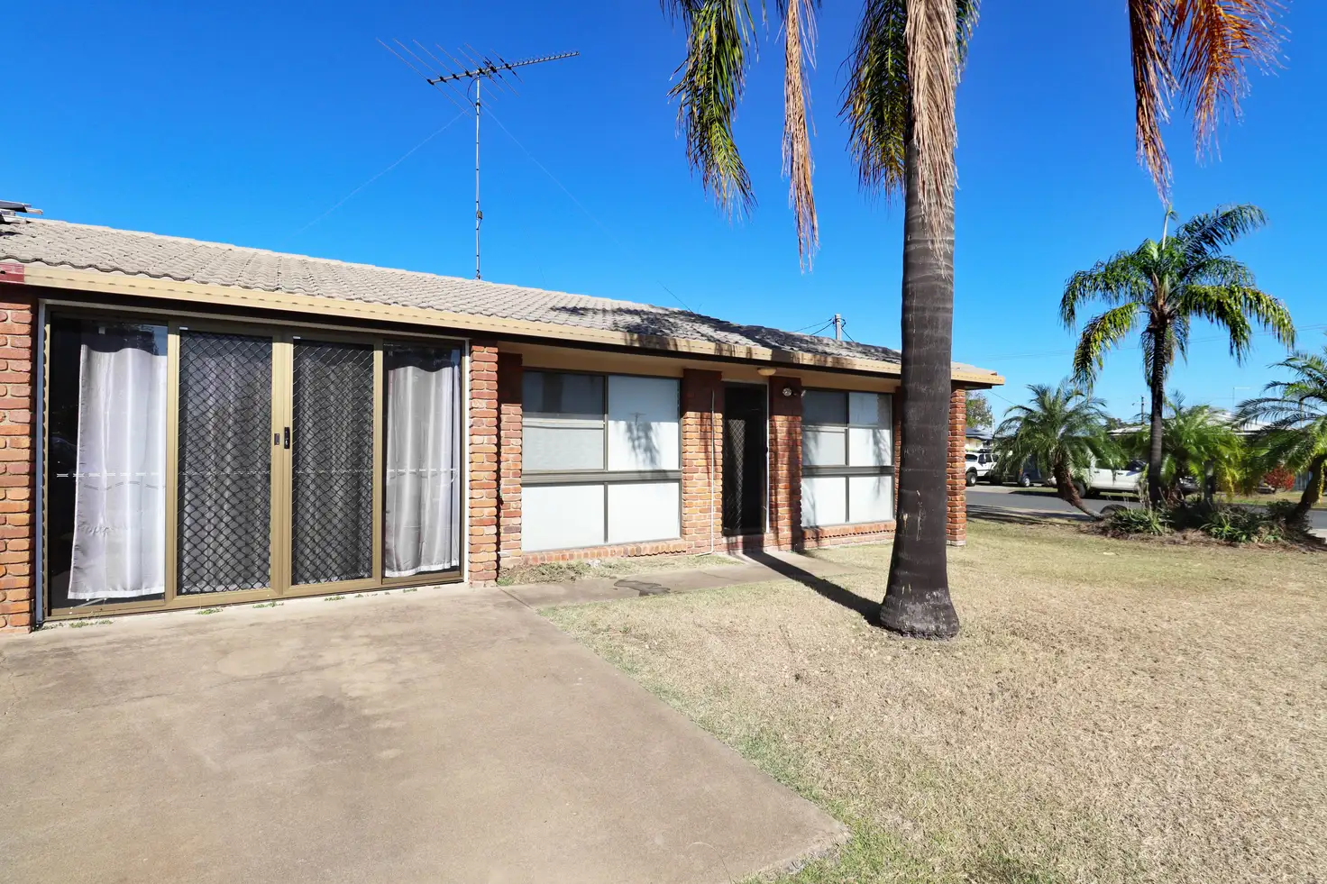 Main view of Homely unit listing, 1/12 Lookerbie Street, Biloela QLD 4715