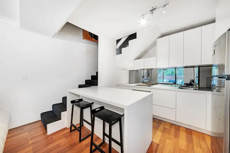 30/4-14 Watson Street, Neutral Bay NSW 2089