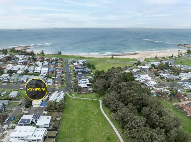 Second view of Homely house listing, 5 Westmacott Parade, Bulli NSW 2516
