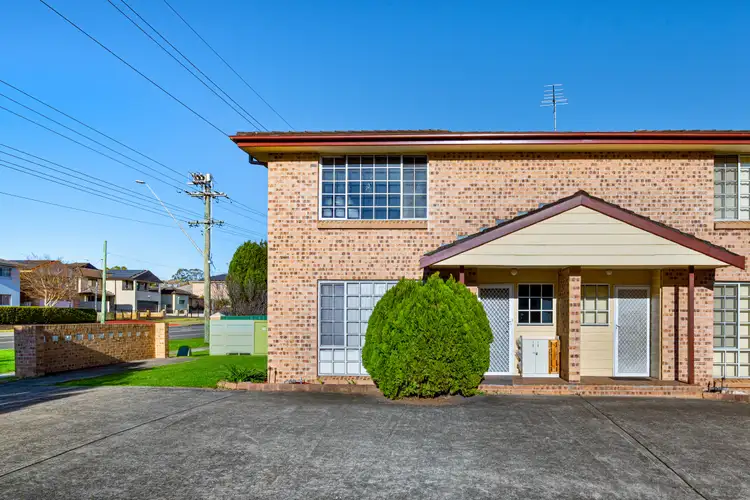 1/39-41 Cumberland Road, Ingleburn NSW 2565