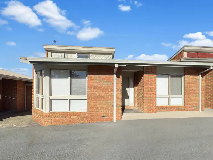 4/221 Anzac Avenue, Seymour VIC 3660
