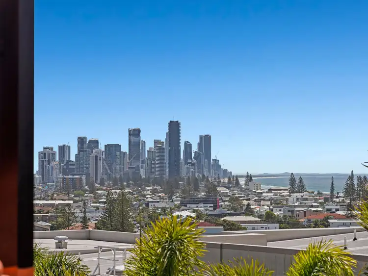 E36/1 Great Hall Drive, Miami QLD 4220