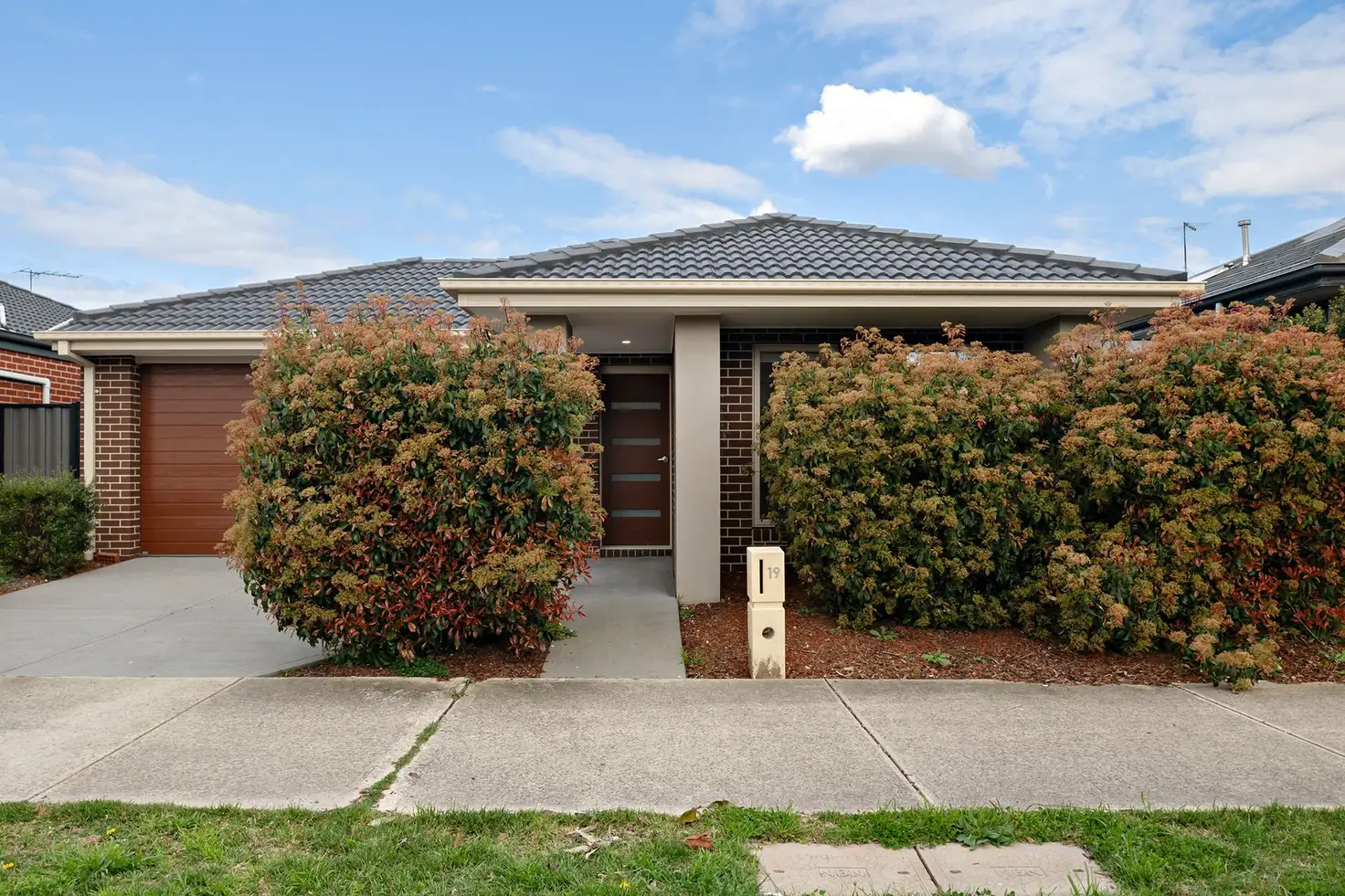 Main view of Homely house listing, 19 Jetstream Drive, Mernda VIC 3754