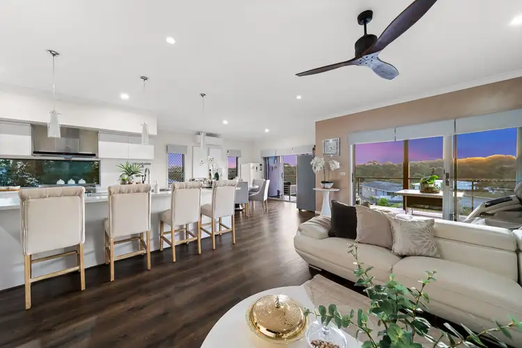 33 Valley Circuit, Kuraby QLD 4112