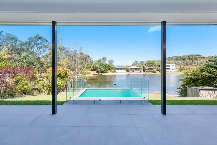 Fifth view of Homely house listing, 2 Penguin Parade, Burleigh Waters QLD 4220