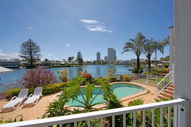 1/11-19 Taylor Street, Biggera Waters QLD 4216