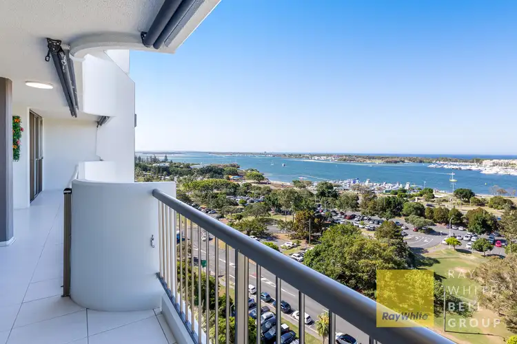 13F/10 Marine Parade, Southport QLD 4215