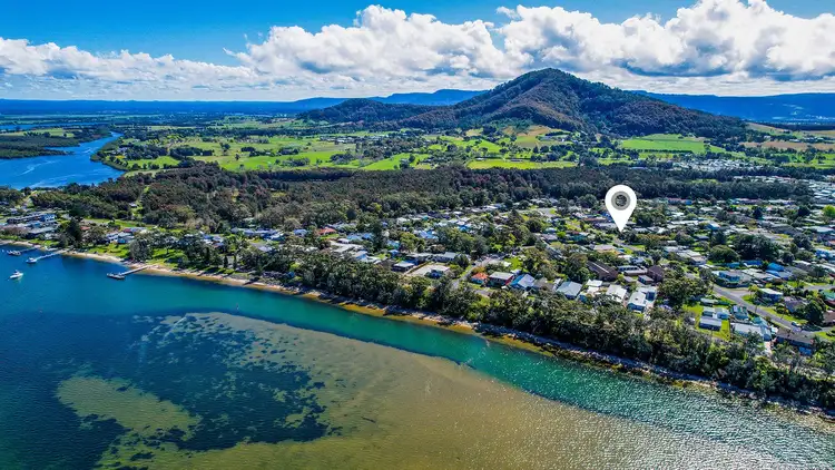 15 Renown Avenue, Shoalhaven Heads NSW 2535