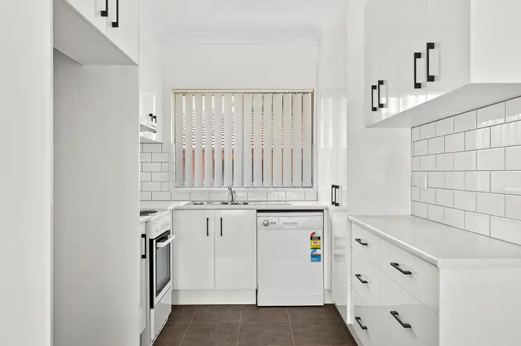 Second view of Homely unit listing, 3/11 Osborne Street, Wollongong NSW 2500