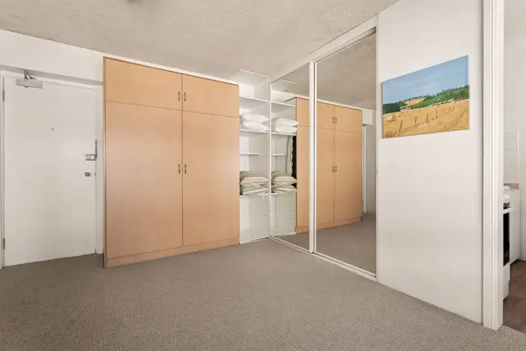 Sixth view of Homely studio listing, 25/8 Wylde Street, Potts Point NSW 2011