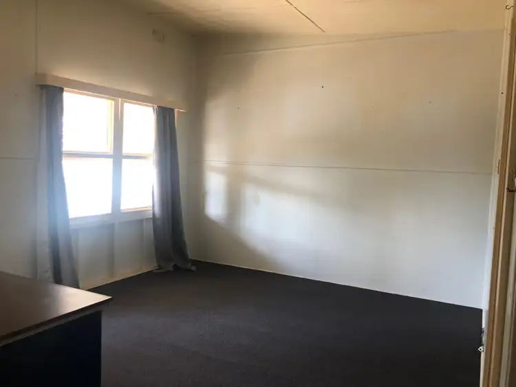 Second view of Homely block of units listing, 3/65 Hill Street, Forbes NSW 2871