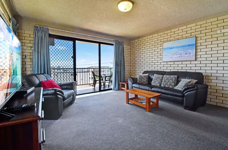 Fifth view of Homely house listing, 4/8 Mahia Terrace, Kings Beach QLD 4551