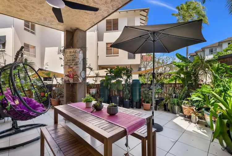 1718/2-10 Greenslopes Street, Cairns North QLD 4870