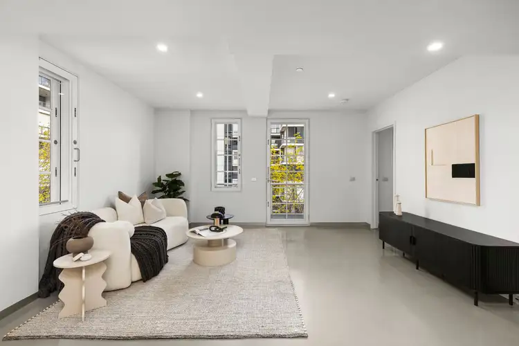 304/9 Commercial Road, Melbourne VIC 3004