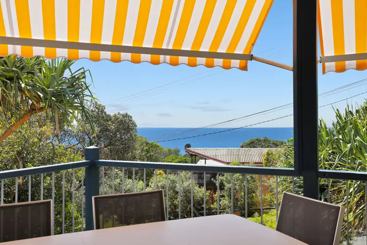 10a Yarrong Road, Point Lookout QLD 4183