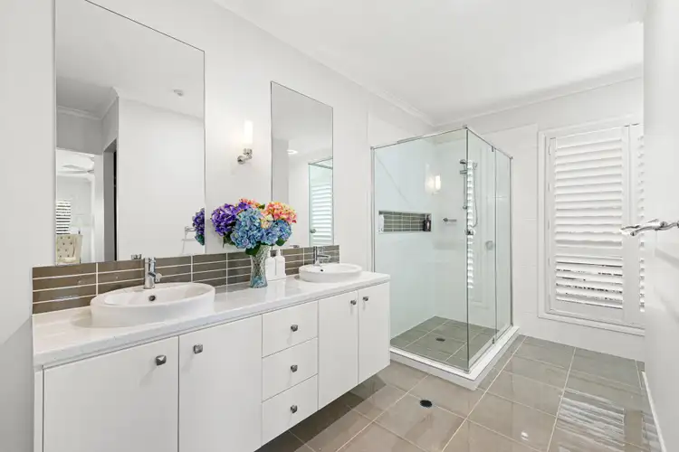 Fifth view of Homely house listing, 33 Kingfisher Drive, Fletcher NSW 2287