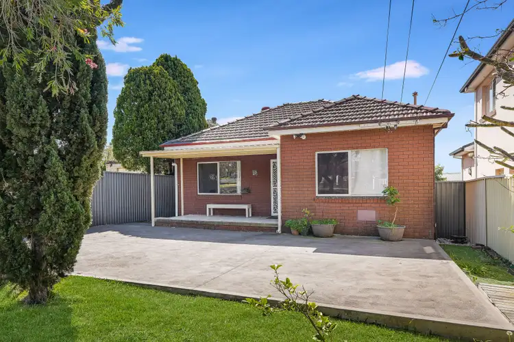 27 Doyle Road, Revesby NSW 2212