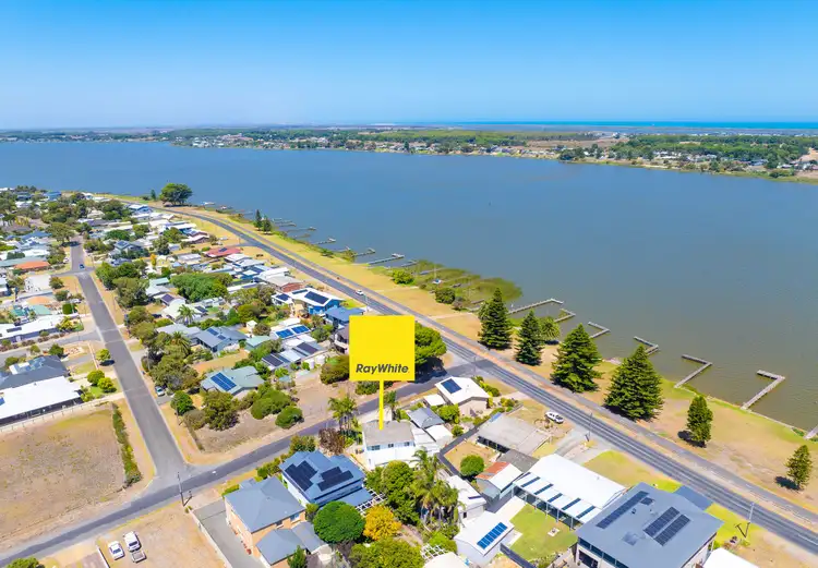 1 Bricknell Road, Goolwa North SA 5214