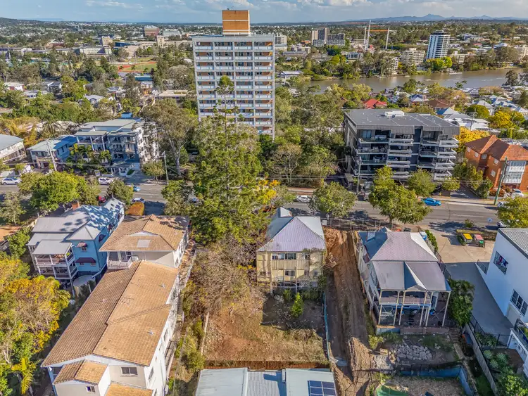 92 Dornoch Terrace, Highgate Hill QLD 4101
