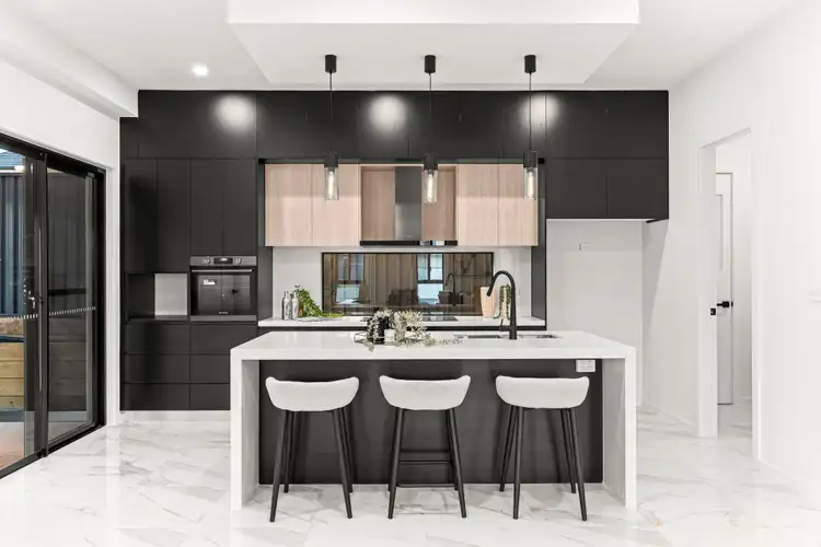 1 Alvine Place, Oakville NSW 2765