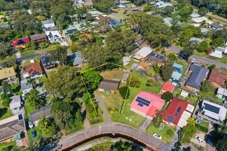 10 Eagle Avenue, Hawks Nest NSW 2324