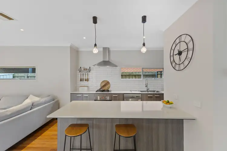 Second view of Homely house listing, 4 Fossilstone Avenue, Doreen VIC 3754