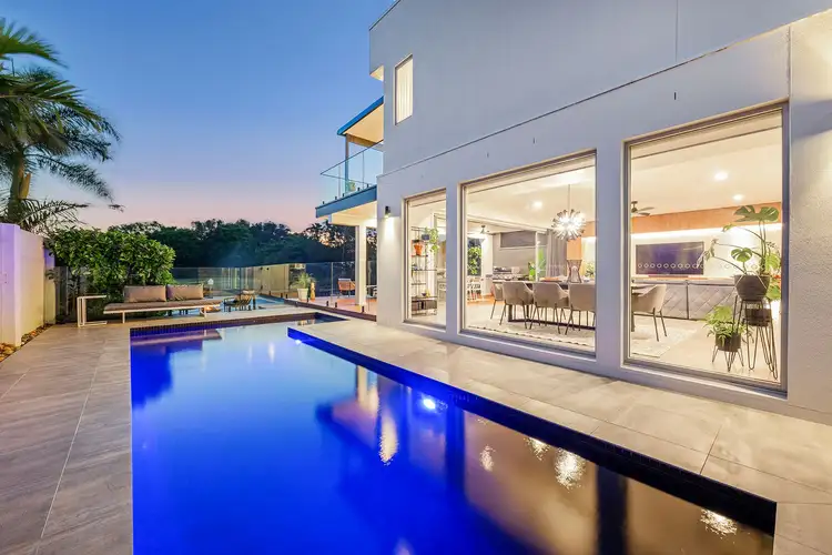 7621 Fairway Boulevard, Hope Island QLD 4212