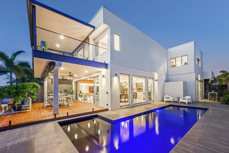 7621 Fairway Boulevard, Hope Island QLD 4212