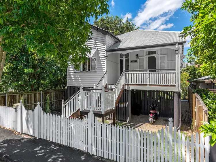 30 Hawthorne Street, New Farm QLD 4005