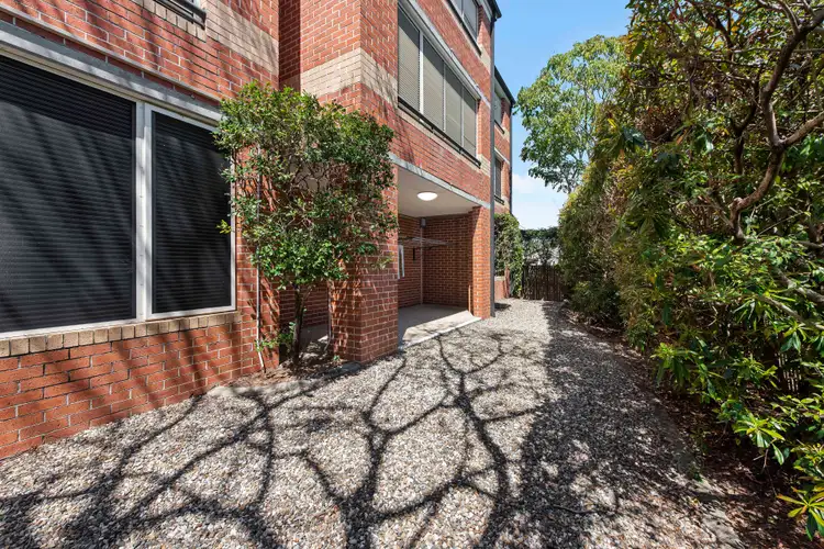 Sixth view of Homely apartment listing, 3/43 Galway Street, Greenslopes QLD 4120